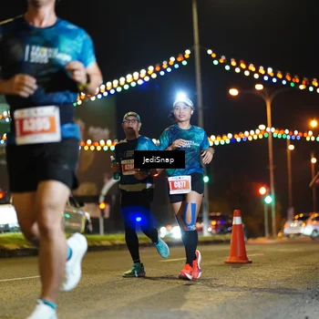 Runner Photo 4405415