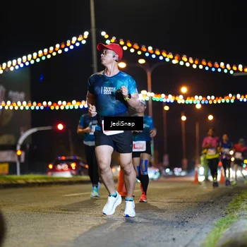 Runner Photo 4405425