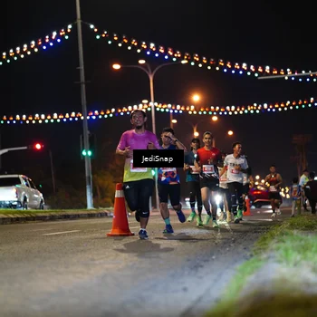 Runner Photo 4405443