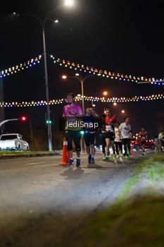 Runner Photo 4405447