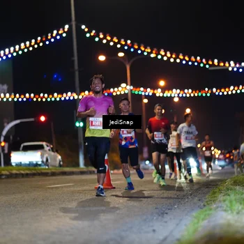 Runner Photo 4405464