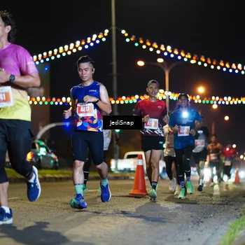 Runner Photo 4405488