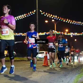 Runner Photo 4405524