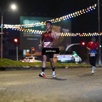 Runner Photo 4405559