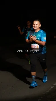 Runner Photo 4405576