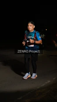 Runner Photo 4405594