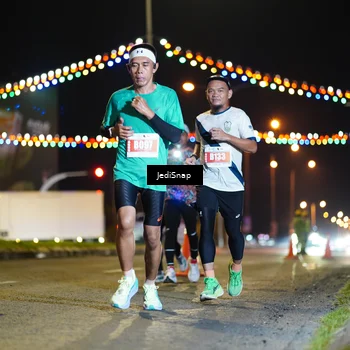 Runner Photo 4405607