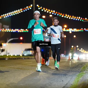 Runner Photo 4405617