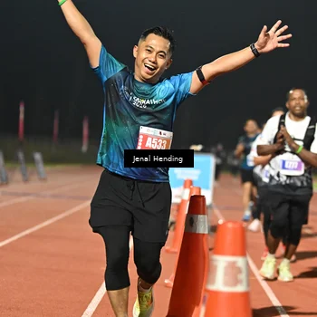 Runner Photo 4405621