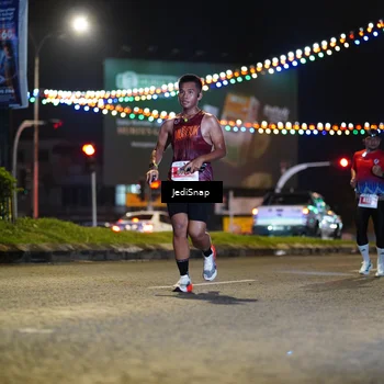 Runner Photo 4405634