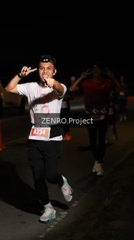 Runner Photo 4405637