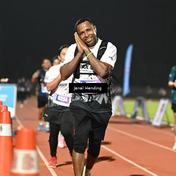 Runner Photo 4405640
