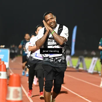 Runner Photo 4405668