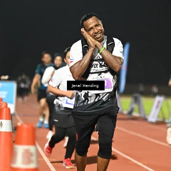 Runner Photo 4405687