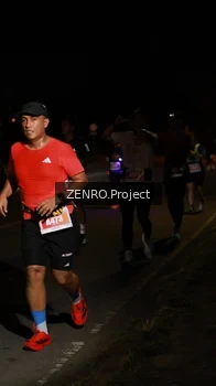 Runner Photo 4405690