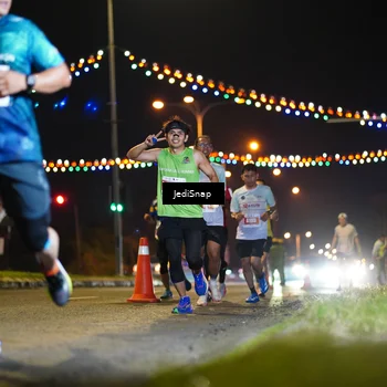 Runner Photo 4405691