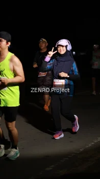 Runner Photo 4405716
