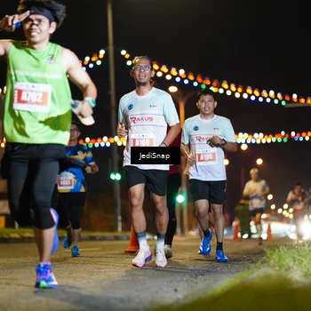 Runner Photo 4405734