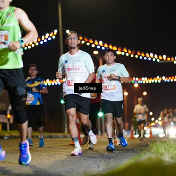 Runner Photo 4405746