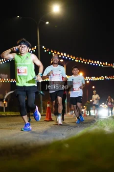 Runner Photo 4405748