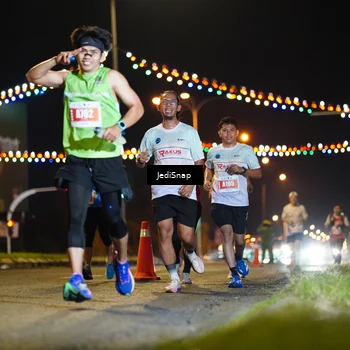 Runner Photo 4405774