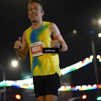 Runner Photo 4405826