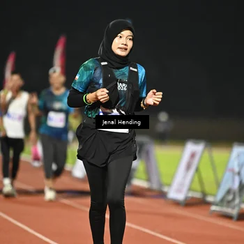 Runner Photo 4405865