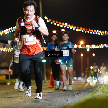 Runner Photo 4405881