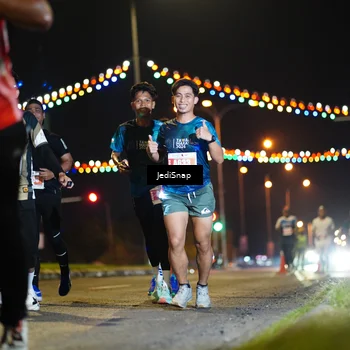 Runner Photo 4405898
