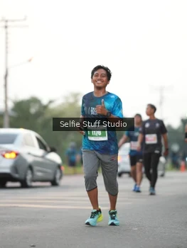 Runner Photo 4405899