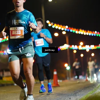 Runner Photo 4405916
