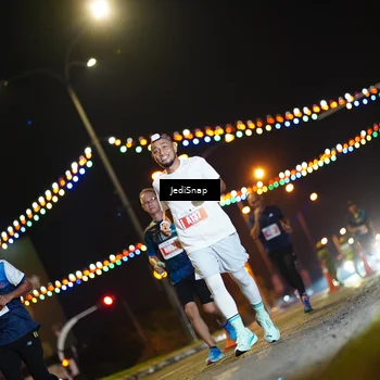 Runner Photo 4405922