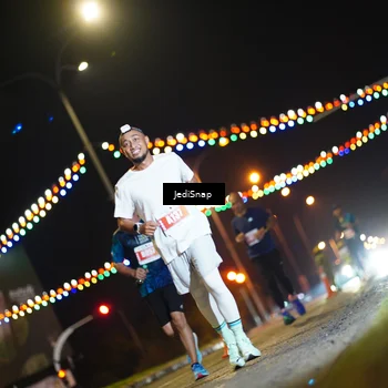 Runner Photo 4405935