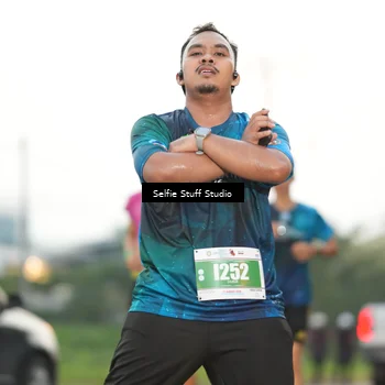 Runner Photo 4405972