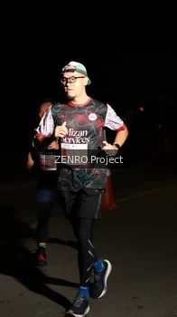 Runner Photo 4405974
