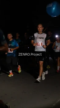 Runner Photo 4405998