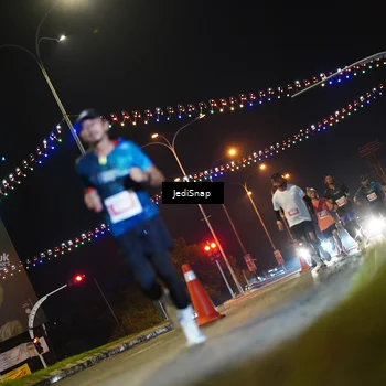 Runner Photo 4406009