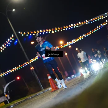 Runner Photo 4406013