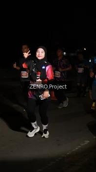 Runner Photo 4406045