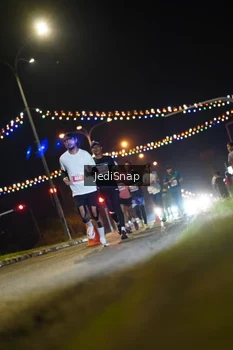 Runner Photo 4406064