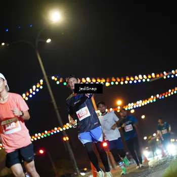 Runner Photo 4406139
