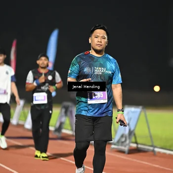 Runner Photo 4406140