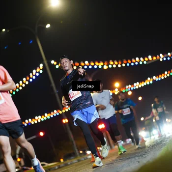 Runner Photo 4406153