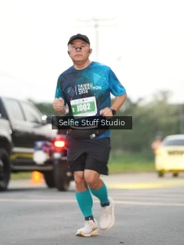 Runner Photo 4406165
