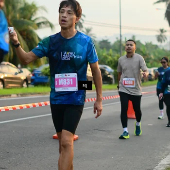 Runner Photo 4406176