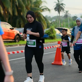 Runner Photo 4406219