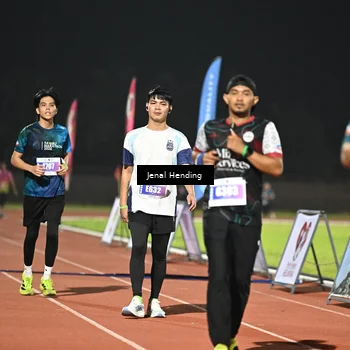 Runner Photo 4406224