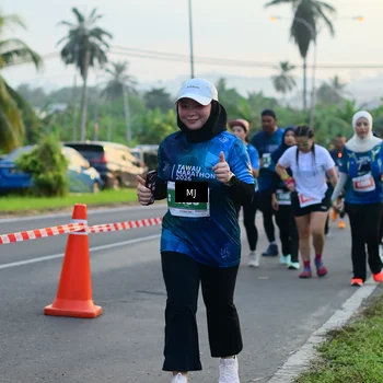 Runner Photo 4406272