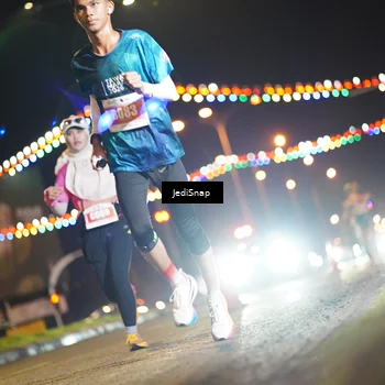 Runner Photo 4406276