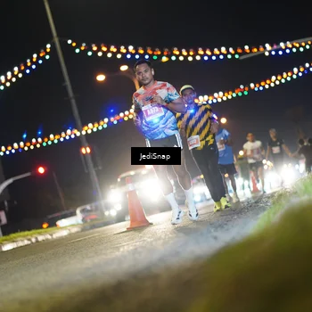 Runner Photo 4406285